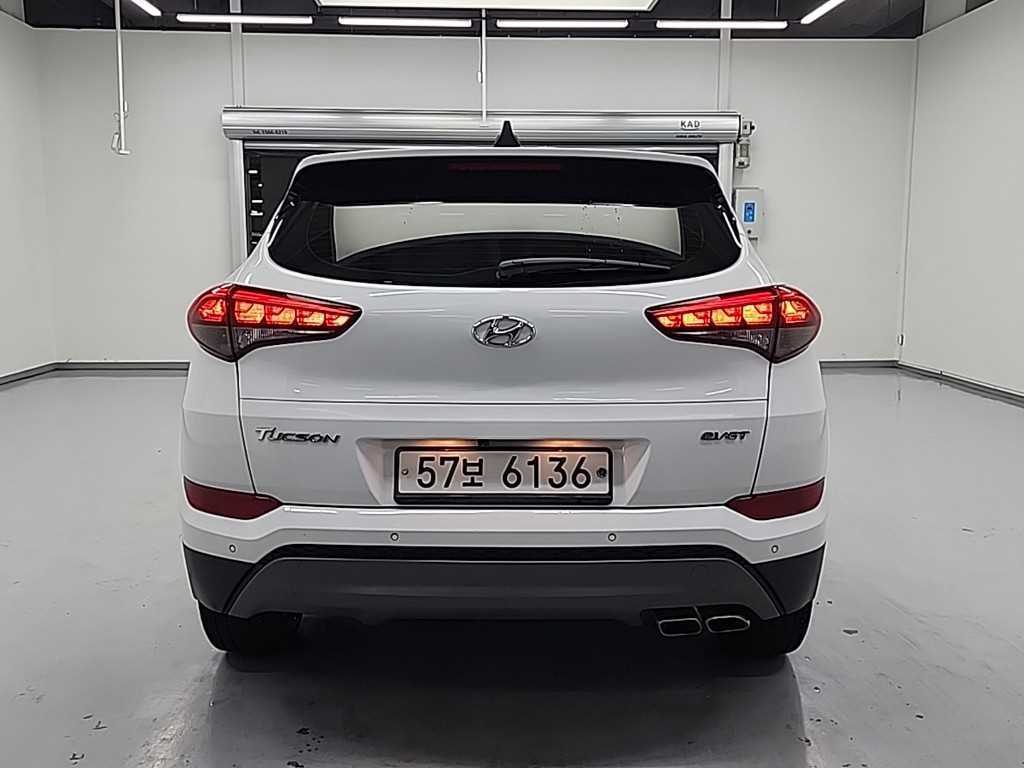 HYUNDAI Tucson - Vista 3