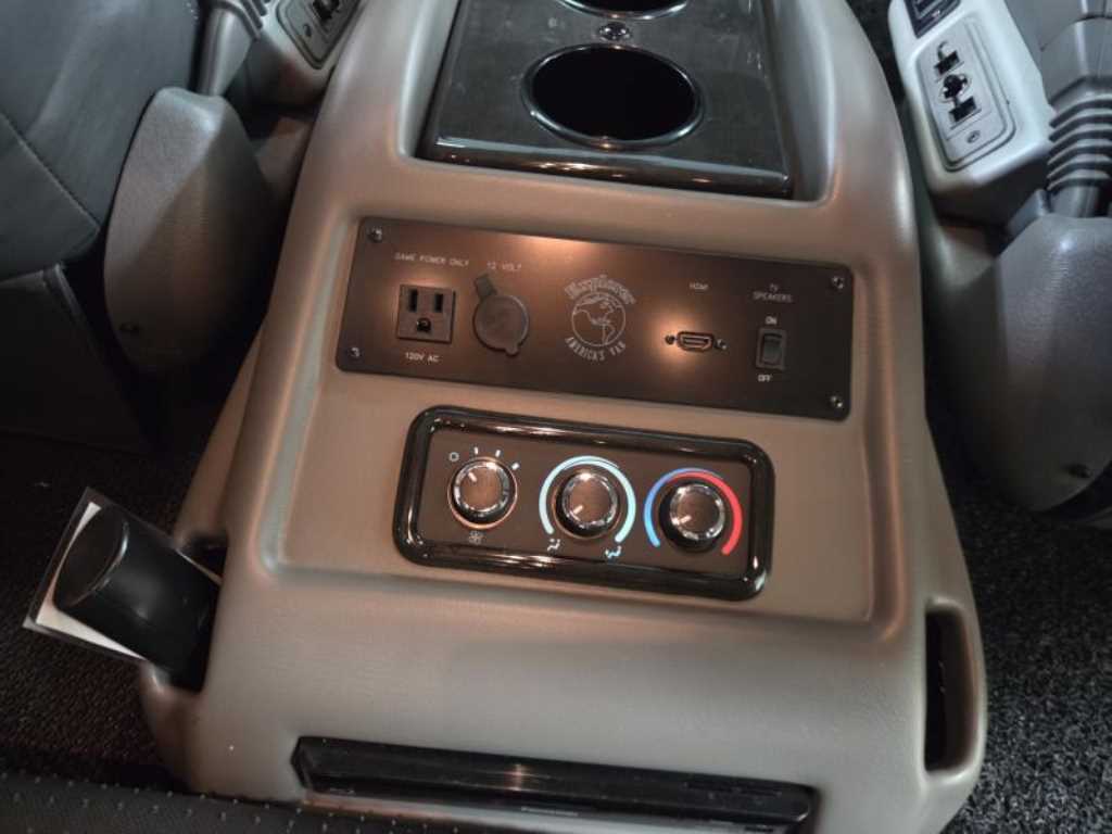 Chevrolet Express van - Vista 9