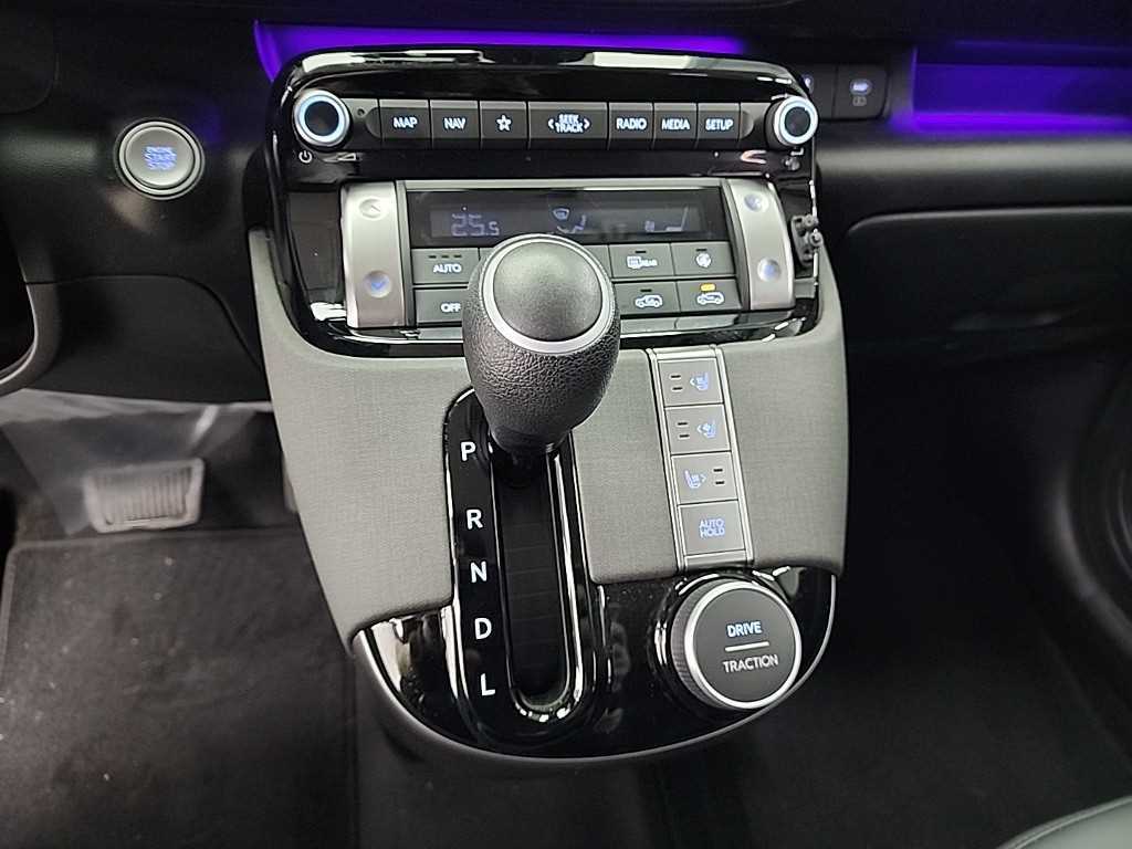 HYUNDAI Casper - Vista 8