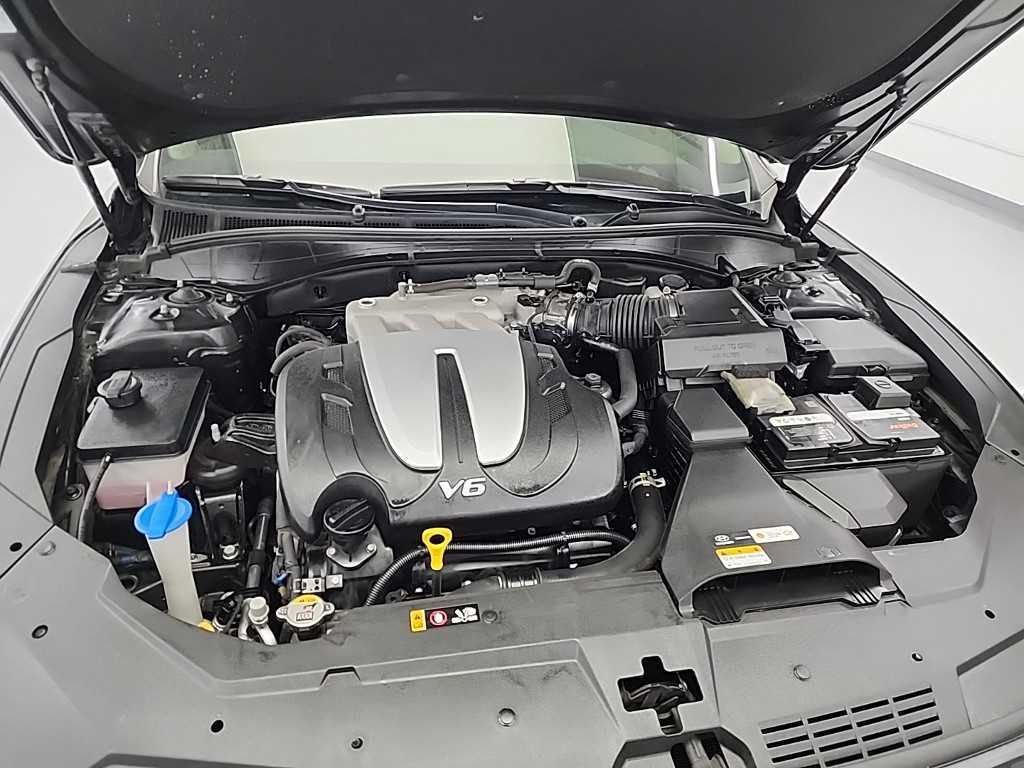 HYUNDAI Grandeur - Vista 5