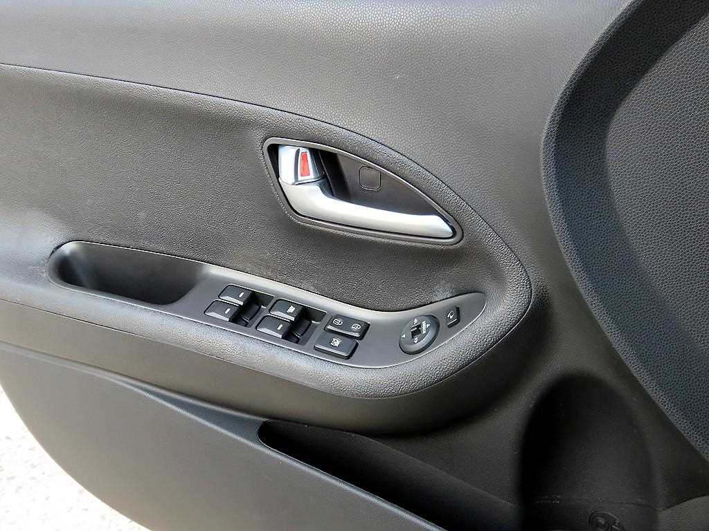 KIA Morning - Vista 11