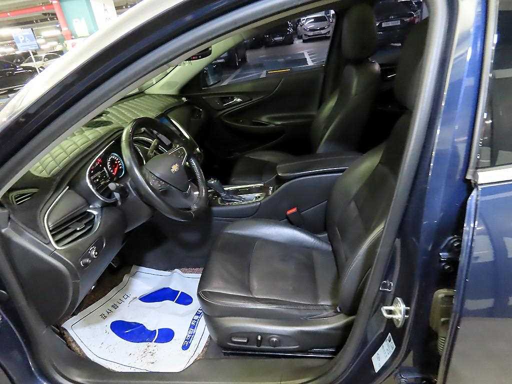 Chevrolet Malibu - Vista 6