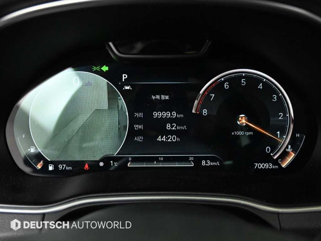 Genesis GV80 - Vista 8