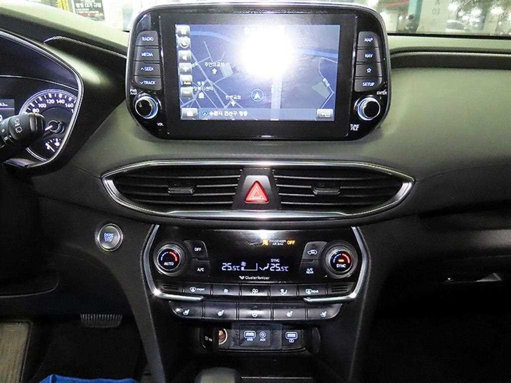 HYUNDAI Santa Fe - Vista 11