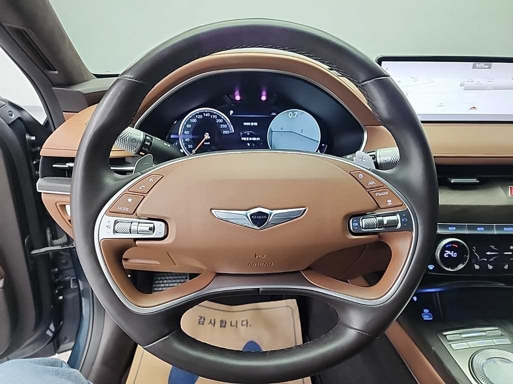 Genesis G80 - Vista 9