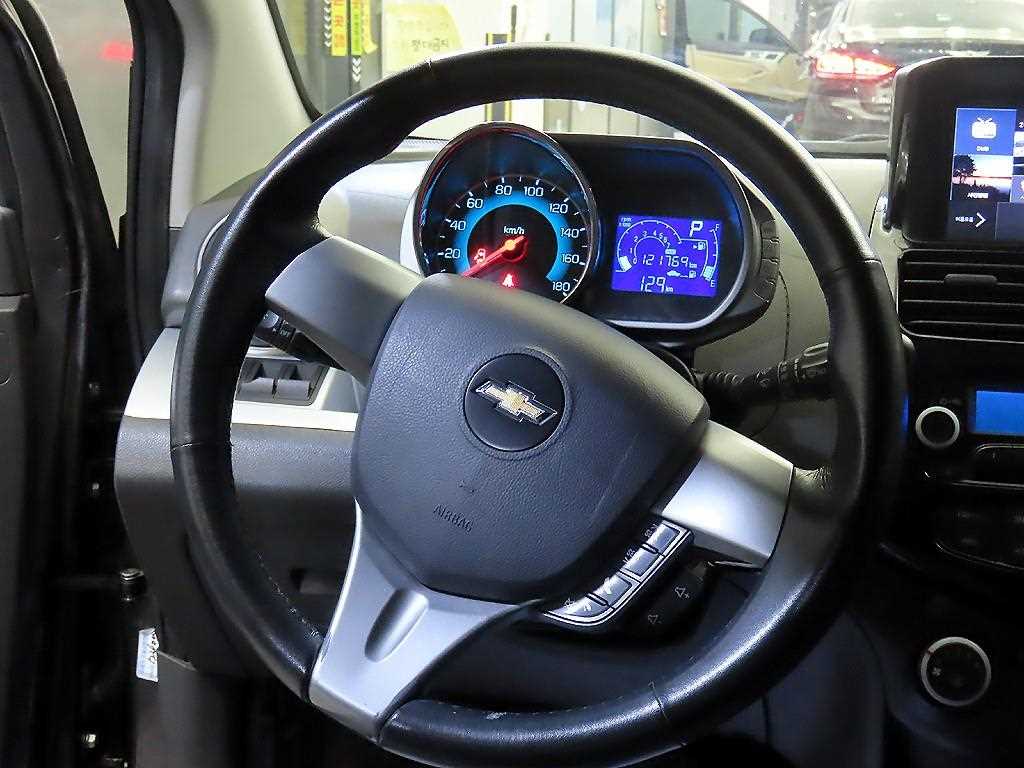 Chevrolet Spark - Vista 8