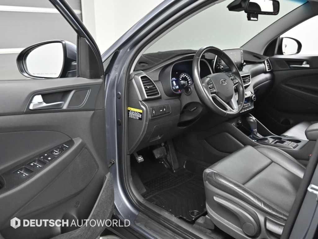 HYUNDAI Tucson - Vista 11