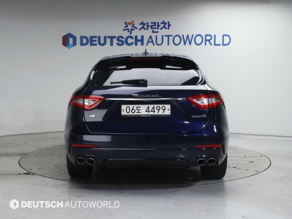 Maserati Levante - Vista 4