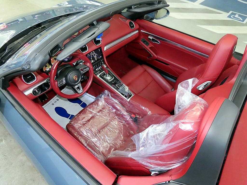 Porsche 718 - Vista 9