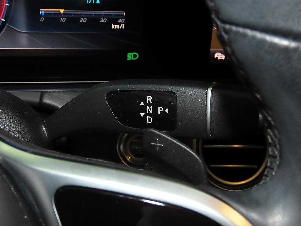 Mercedes Benz E class 2019 Blanco - Importación desde Corea - HF Imports Iquique - Foto 13