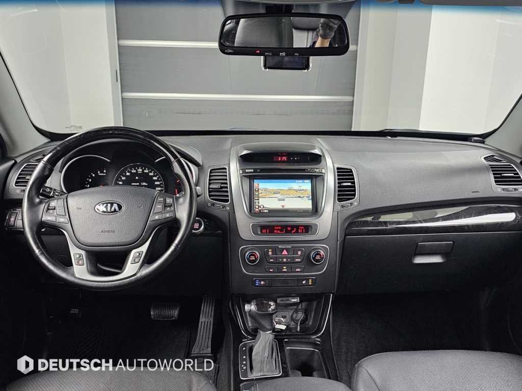 KIA Sorento - Vista 7