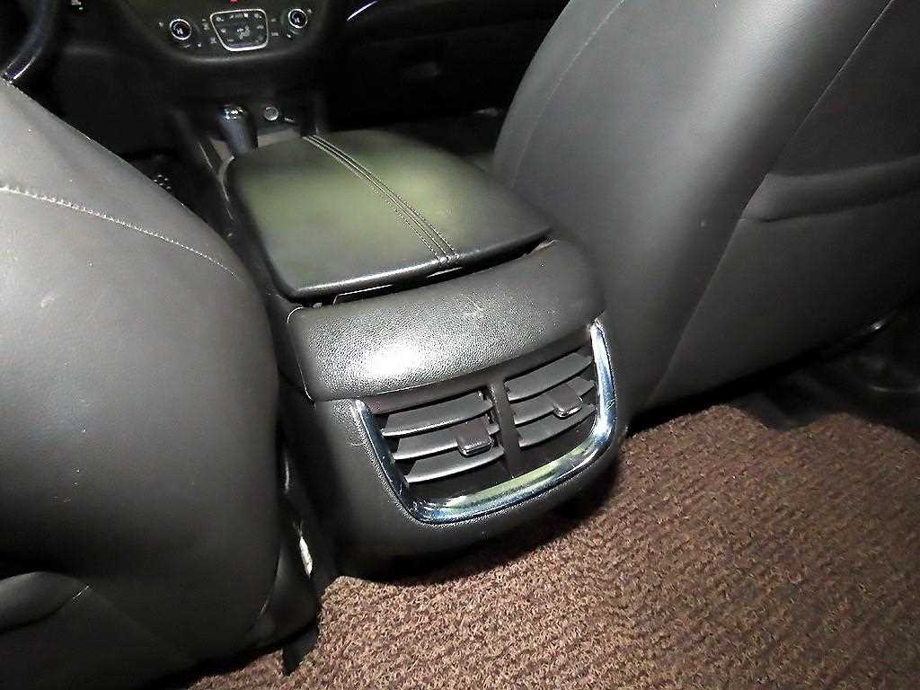 Chevrolet Malibu 2017 Azul - Importación desde Corea - HF Imports Iquique - Foto 16