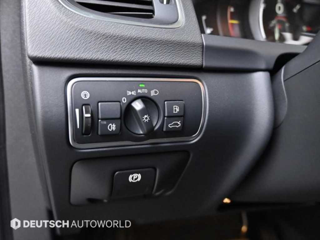 Volvo V60 2018 Gris - Importación desde Corea - HF Imports Iquique - Foto 17