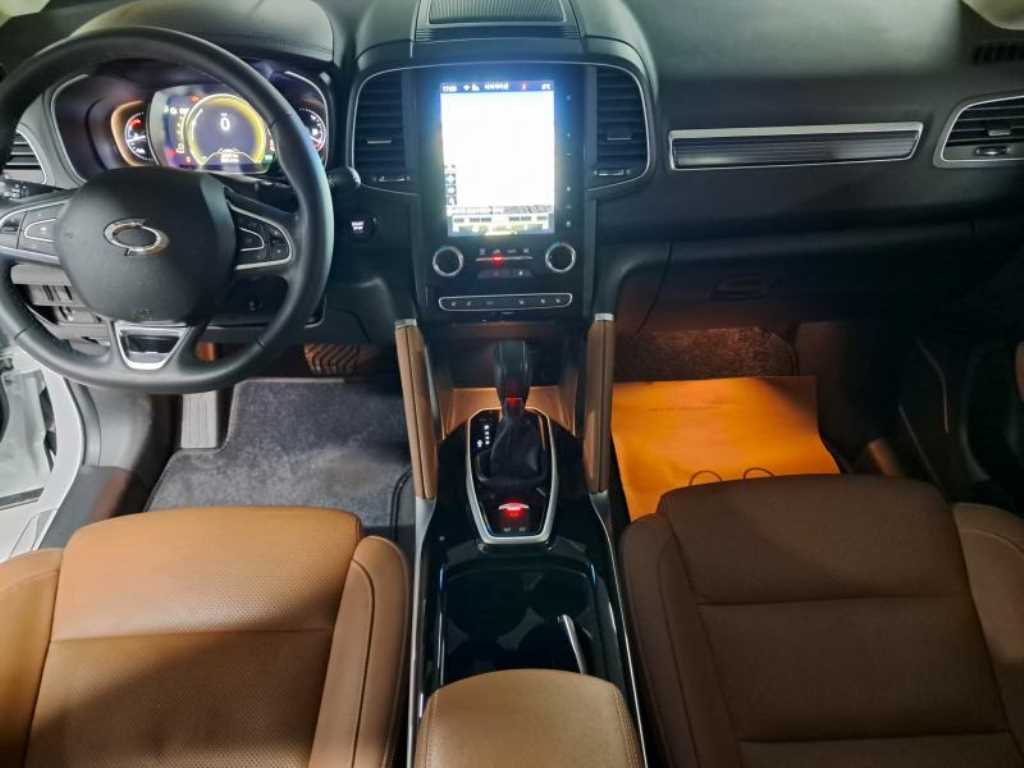 SAMSUNG QM6 - Vista 11