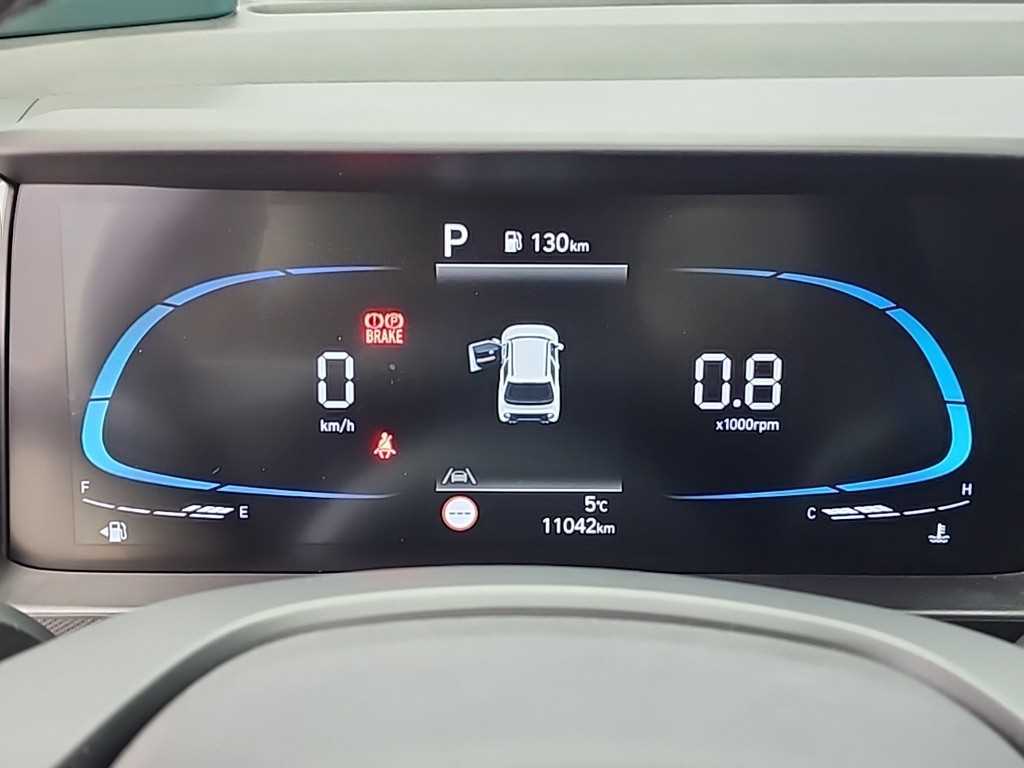 HYUNDAI Casper - Vista 6