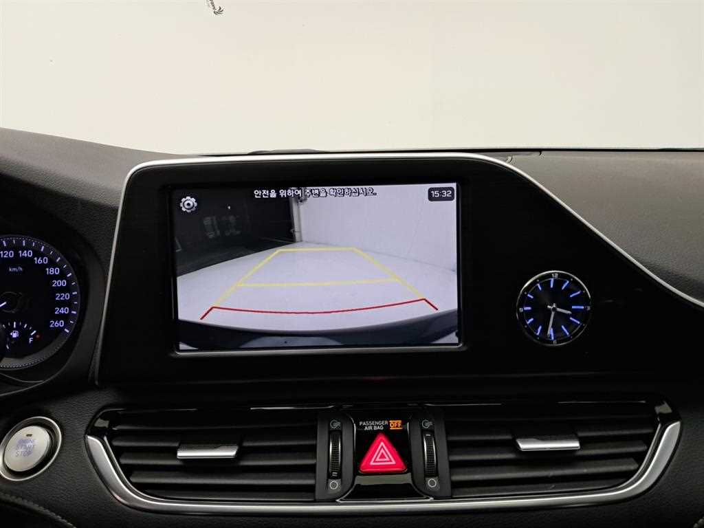 HYUNDAI Grandeur - Vista 10