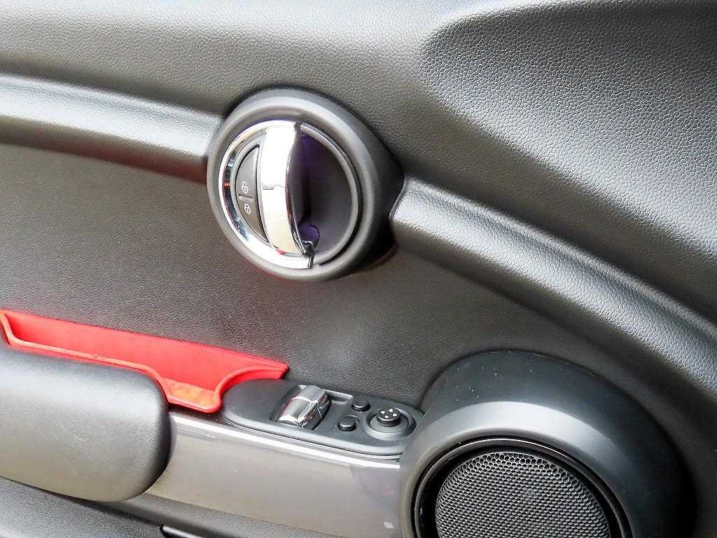 Mini Cooper - Vista 11