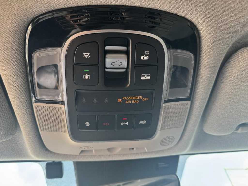 HYUNDAI Sonata - Vista 11