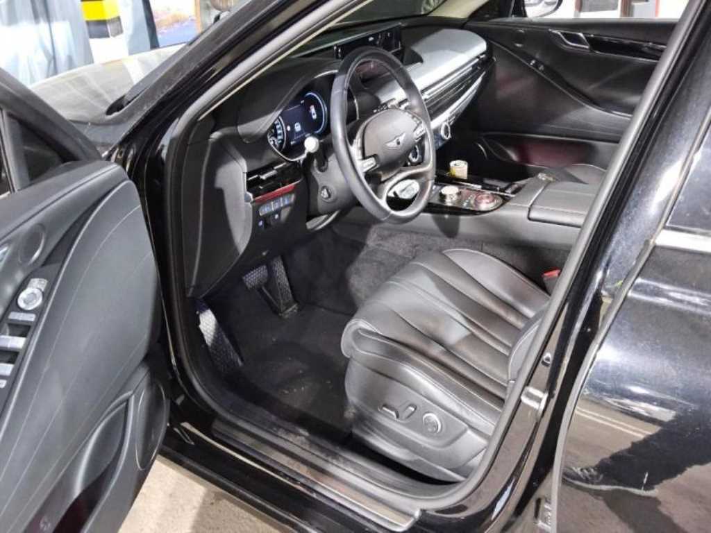 Genesis G80 - Vista 5