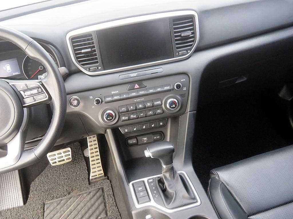 KIA Sportage - Vista 10