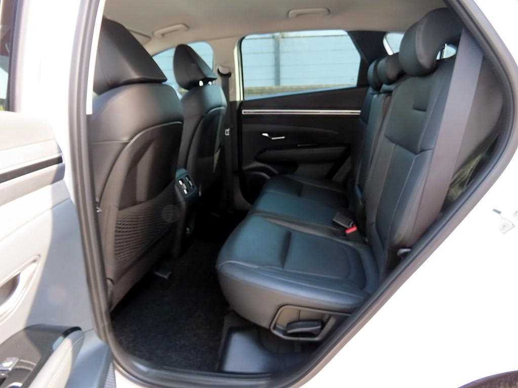 HYUNDAI Tucson - Vista 6