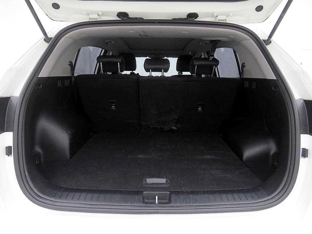 KIA Sportage - Vista 5