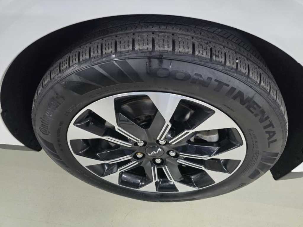 KIA Carnival 2023 the color of pearl - Importación desde Corea - HF Imports Iquique - Foto 20