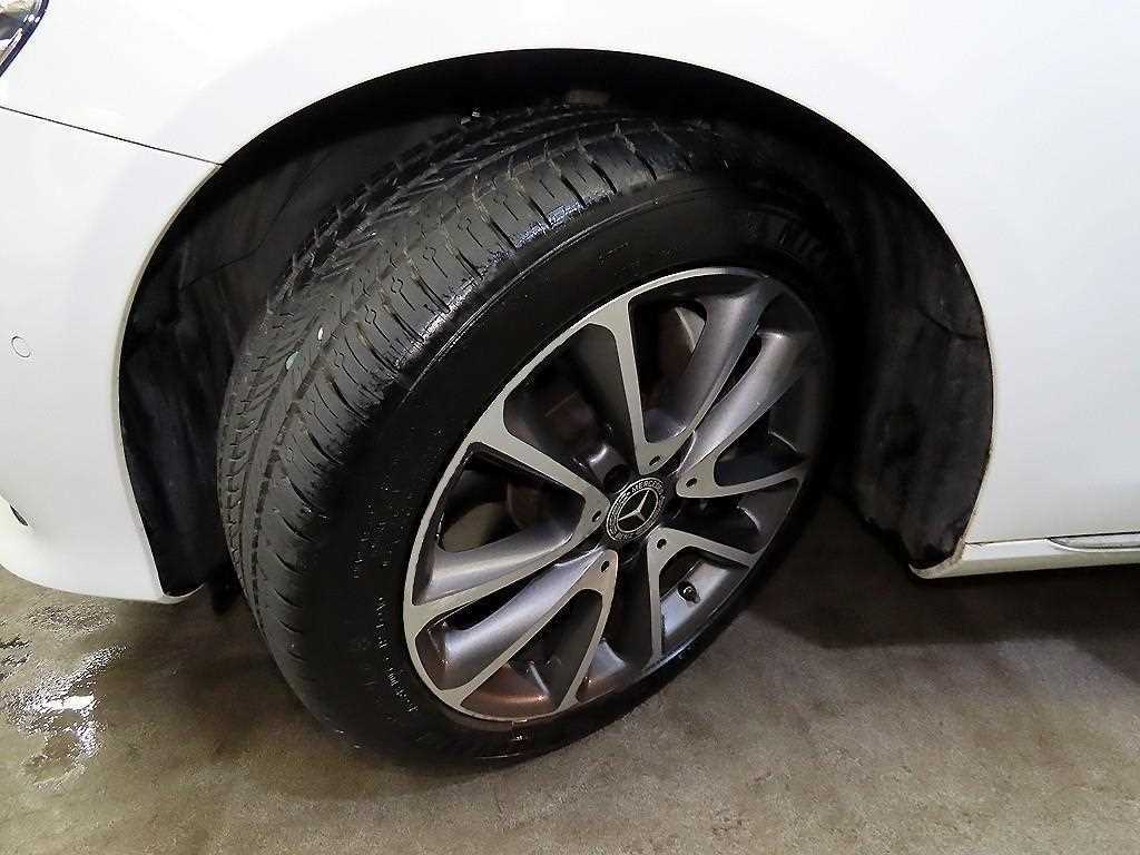 Mercedes Benz E class 2019 Blanco - Importación desde Corea - HF Imports Iquique - Foto 20