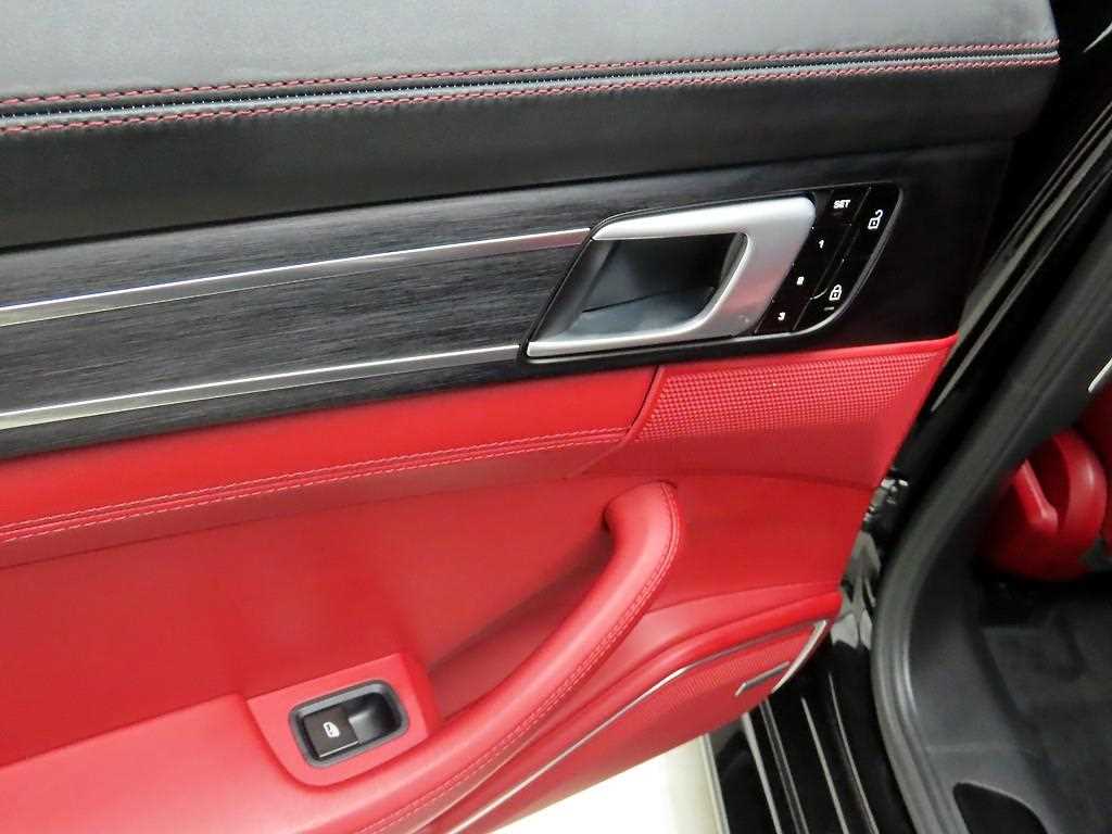 Porsche Panamera 2019 Negro - Importación desde Corea - HF Imports Iquique - Foto 16