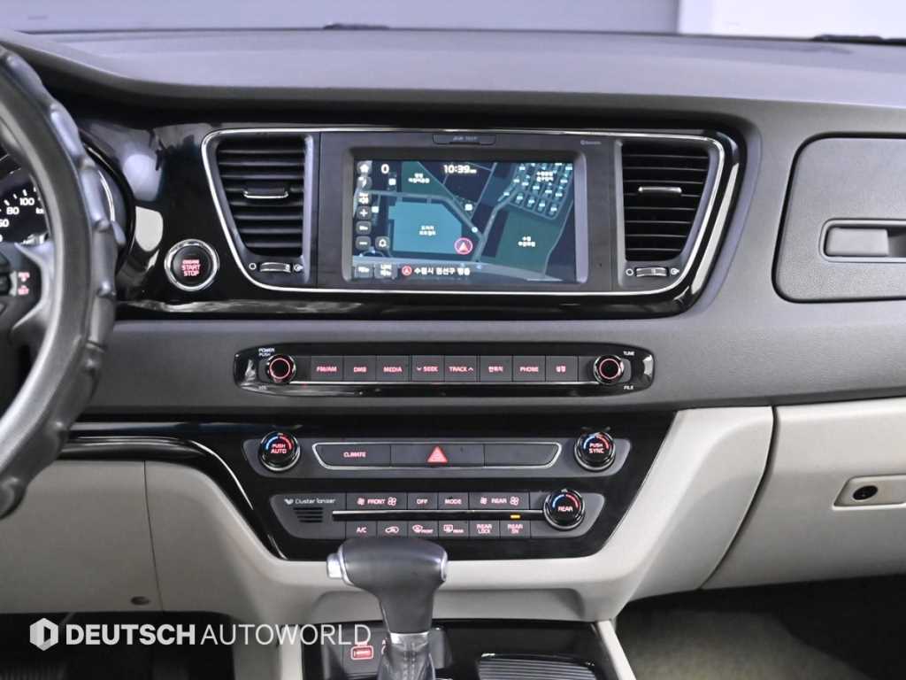 KIA Carnival 2017 Blanco - Importación desde Corea - HF Imports Iquique - Foto 14