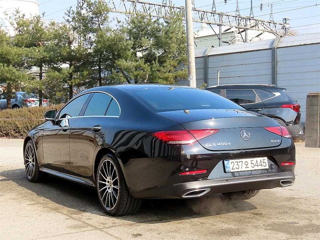 Mercedes Benz CLS Class - Vista 4