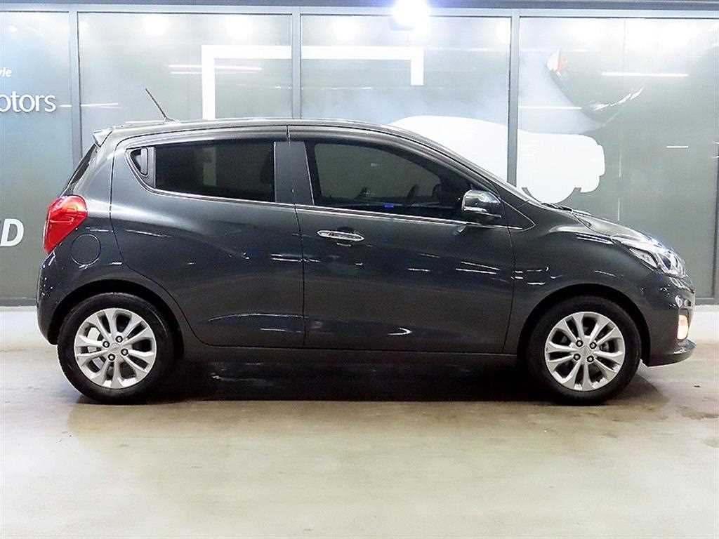 Chevrolet Spark - Vista 3