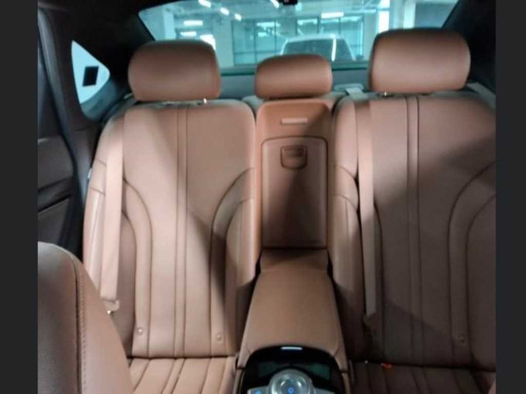 Genesis G80 - Vista 3