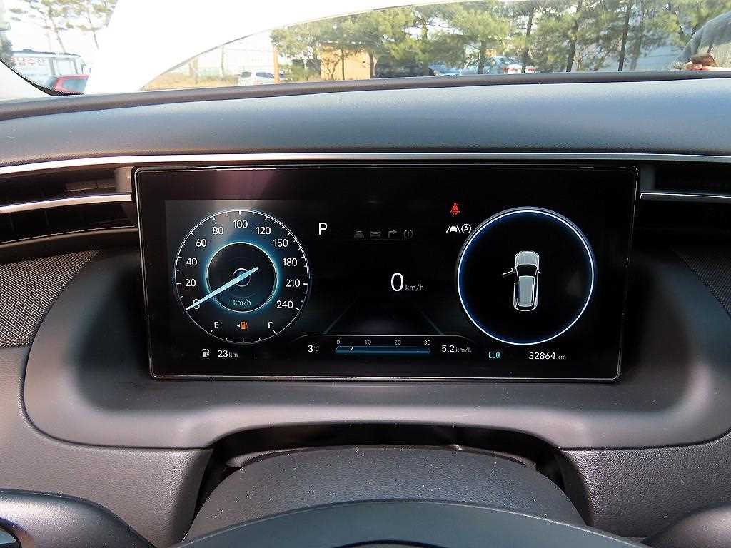 HYUNDAI Tucson - Vista 9