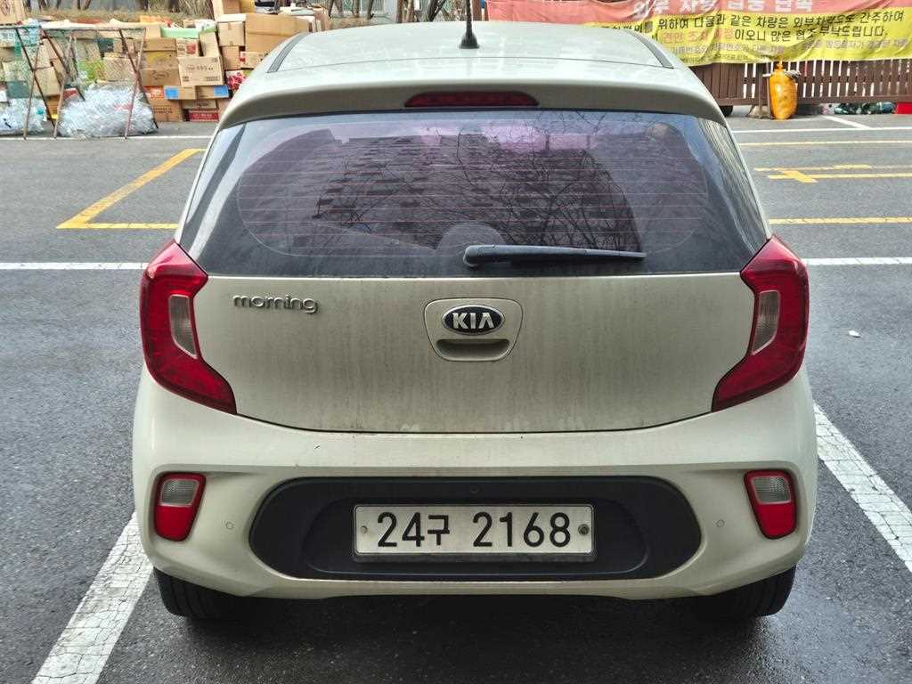 KIA Morning - Vista 4