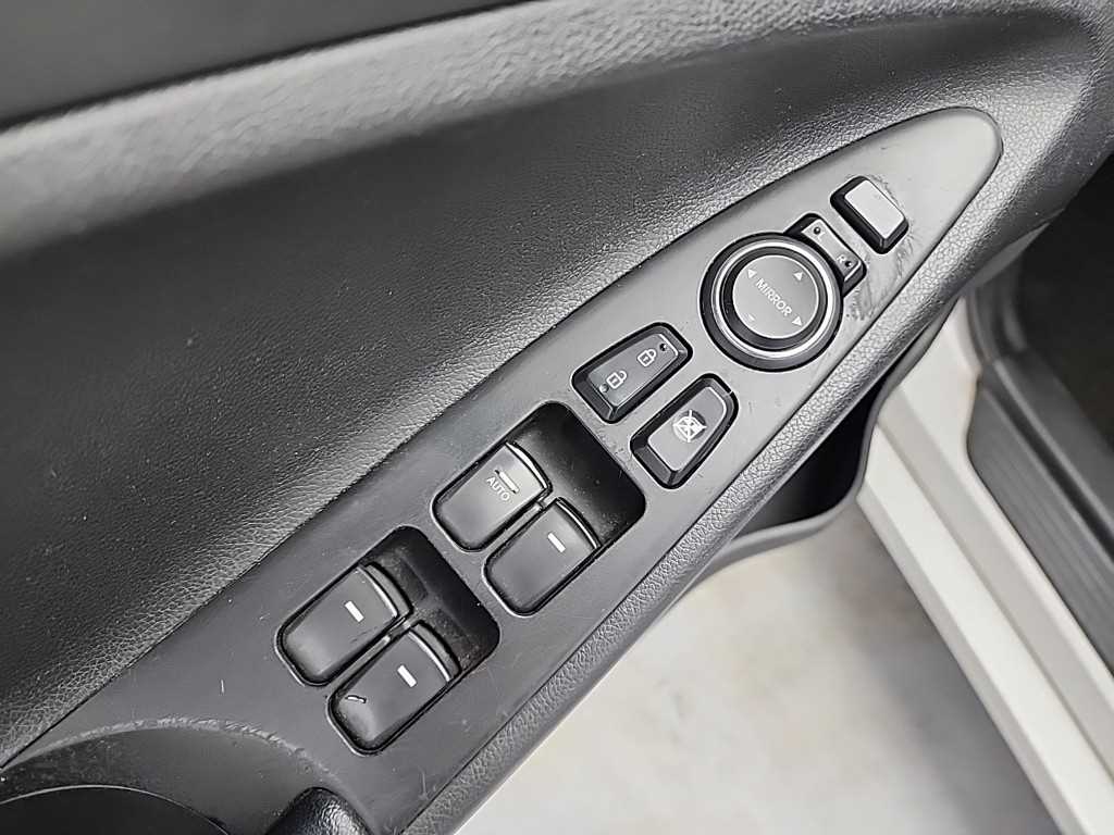 HYUNDAI Sonata 2013 Blanco - Importación desde Corea - HF Imports Iquique - Foto 17