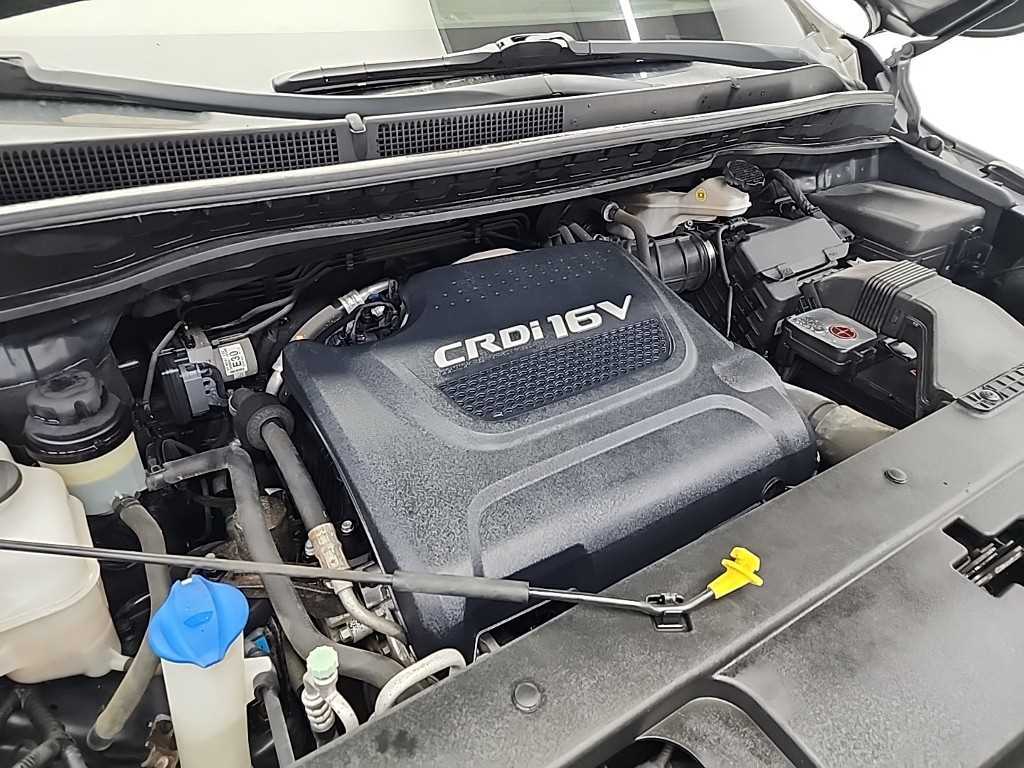 KIA Carnival - Vista 5