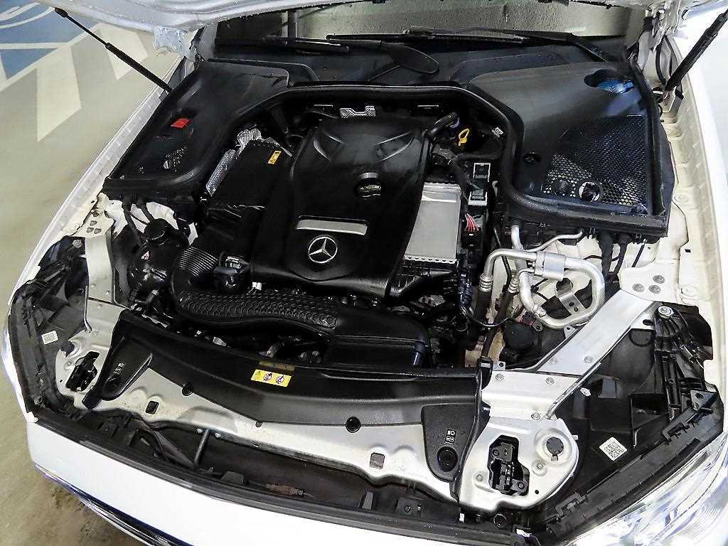 Mercedes Benz E class 2019 Blanco - Importación desde Corea - HF Imports Iquique - Foto 19