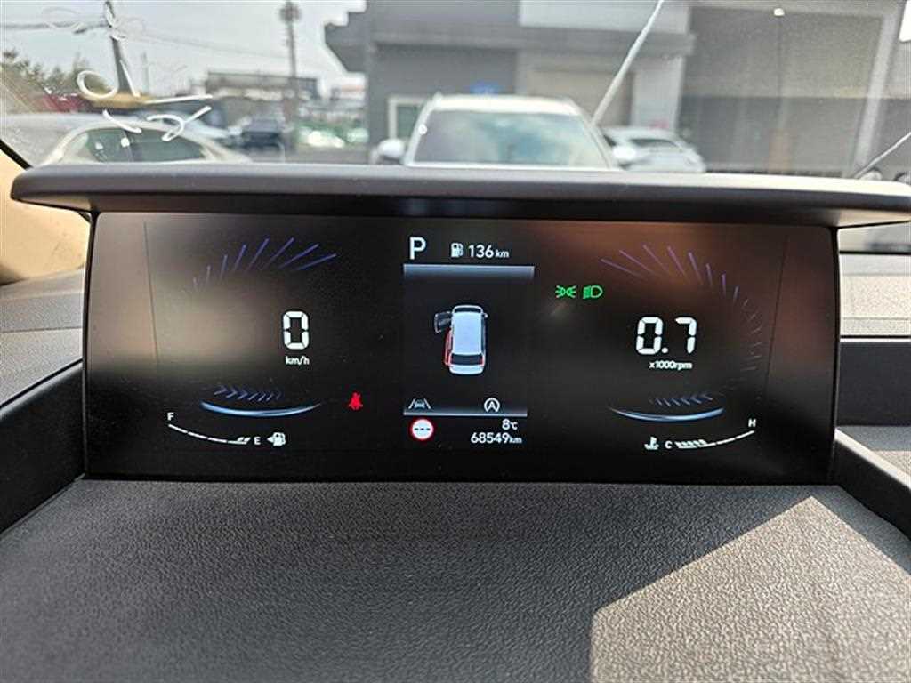 HYUNDAI Staria - Vista 9