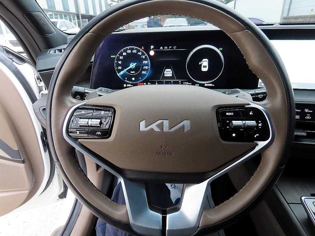 KIA K8 - Vista 8