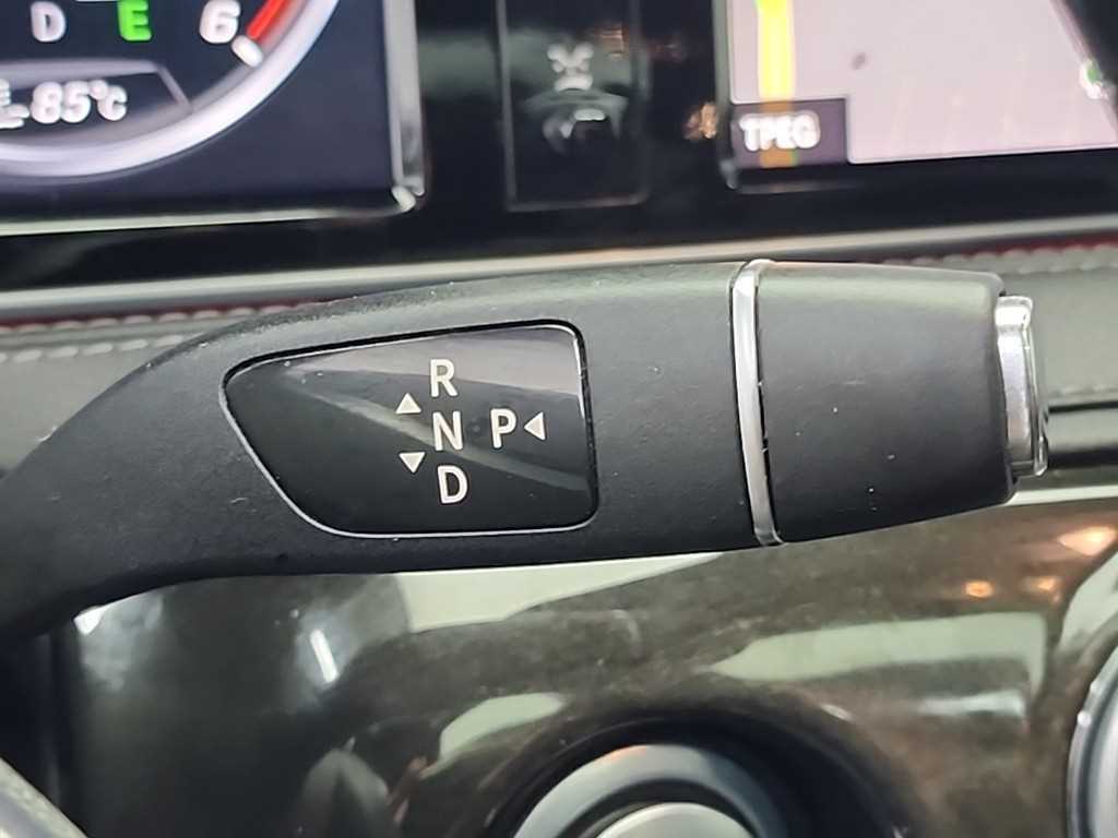 Mercedes Benz S Class - Vista 8