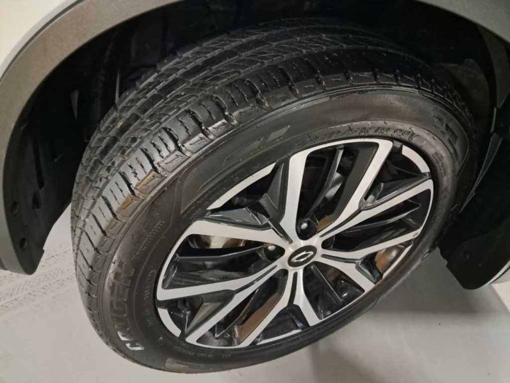 SAMSUNG QM6 - Vista 5