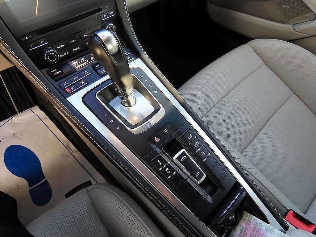 Porsche 718 2018 Gris - Importación desde Corea - HF Imports Iquique - Foto 13