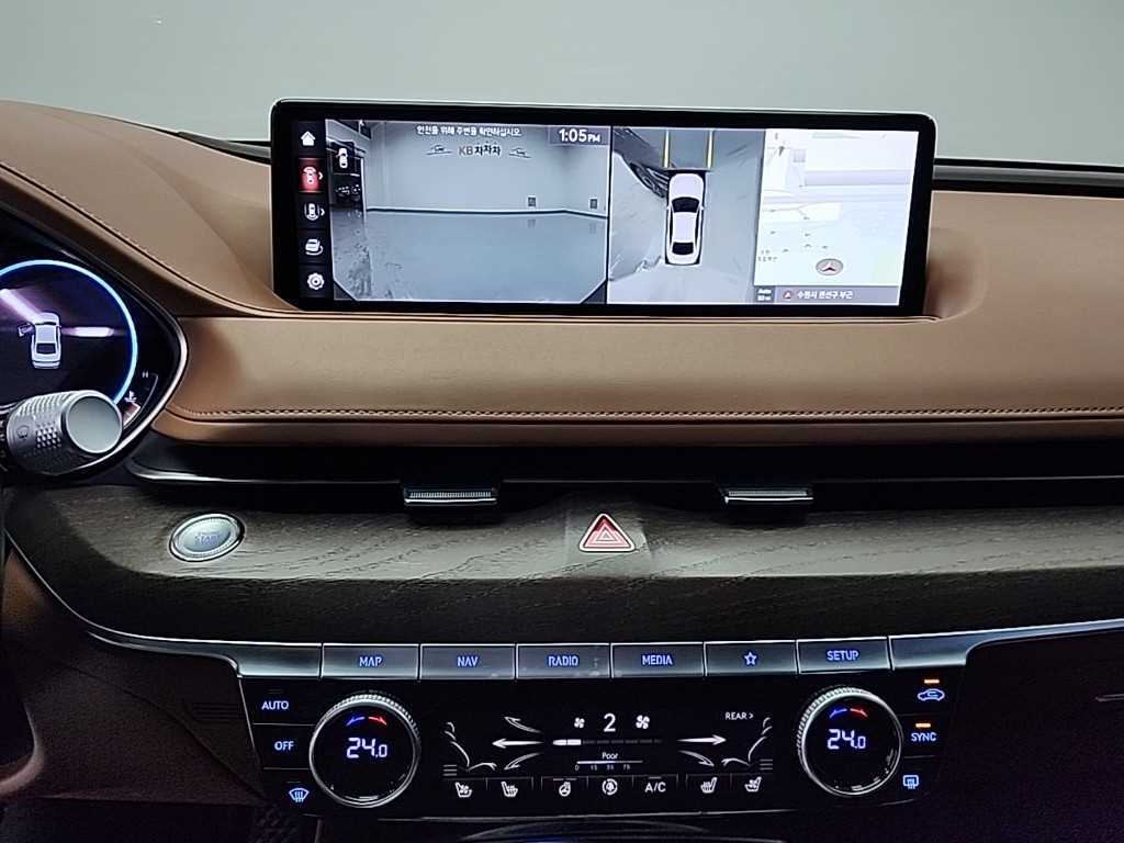 Genesis G80 - Vista 10