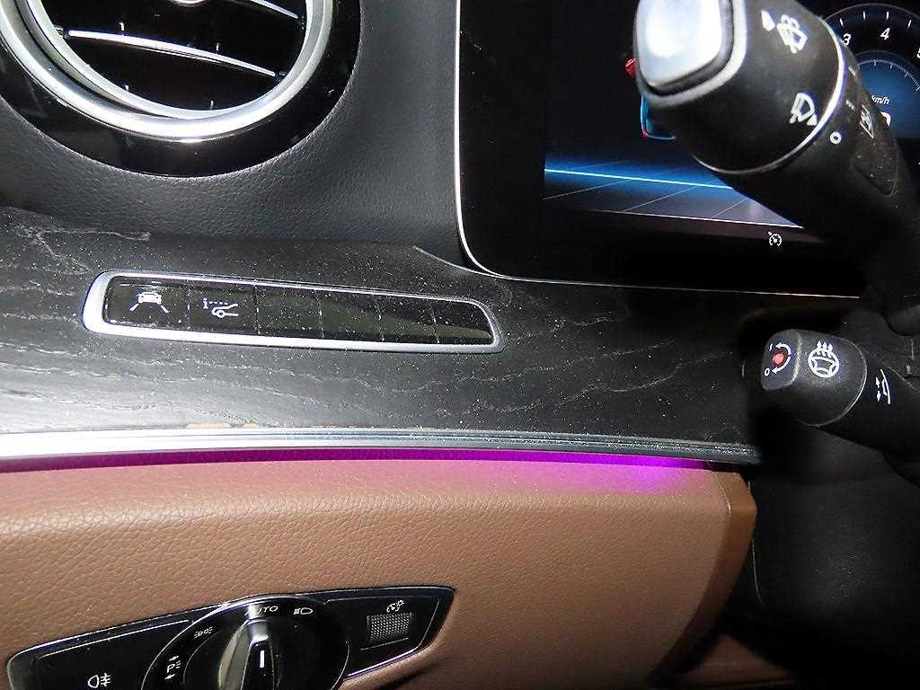 Mercedes Benz E class 2019 Blanco - Importación desde Corea - HF Imports Iquique - Foto 14