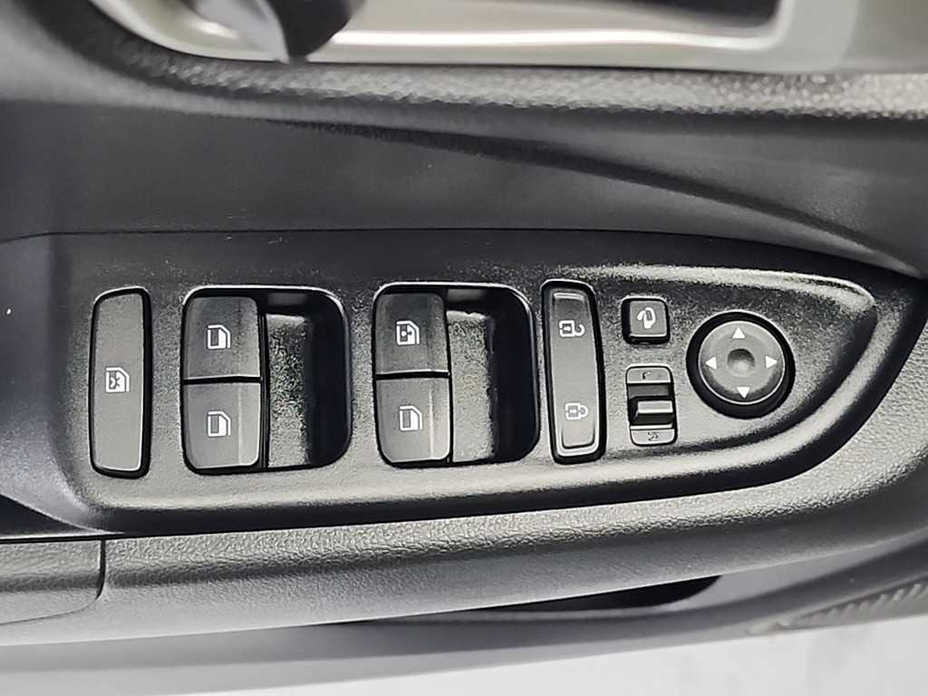 HYUNDAI Venue 2020 Gris - Importación desde Corea - HF Imports Iquique - Foto 17