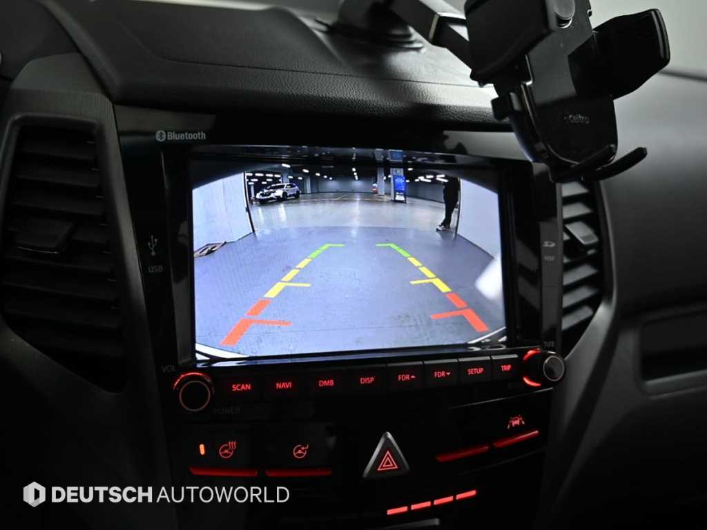 Ssangyong Tivoli 2018 Blanco - Importación desde Corea - HF Imports Iquique - Foto 15