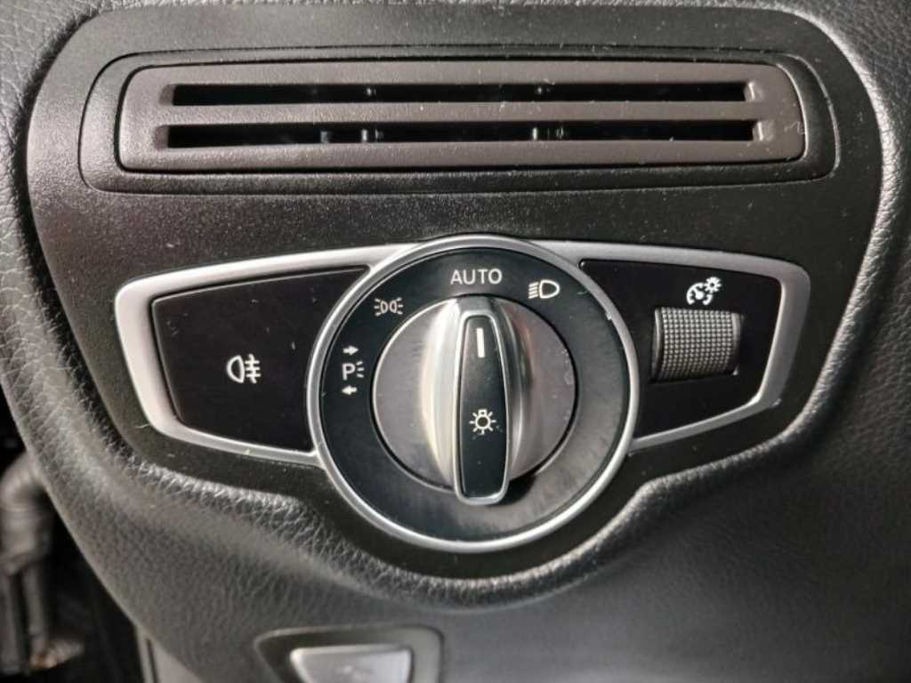 Mercedes Benz GLC Class - Vista 7