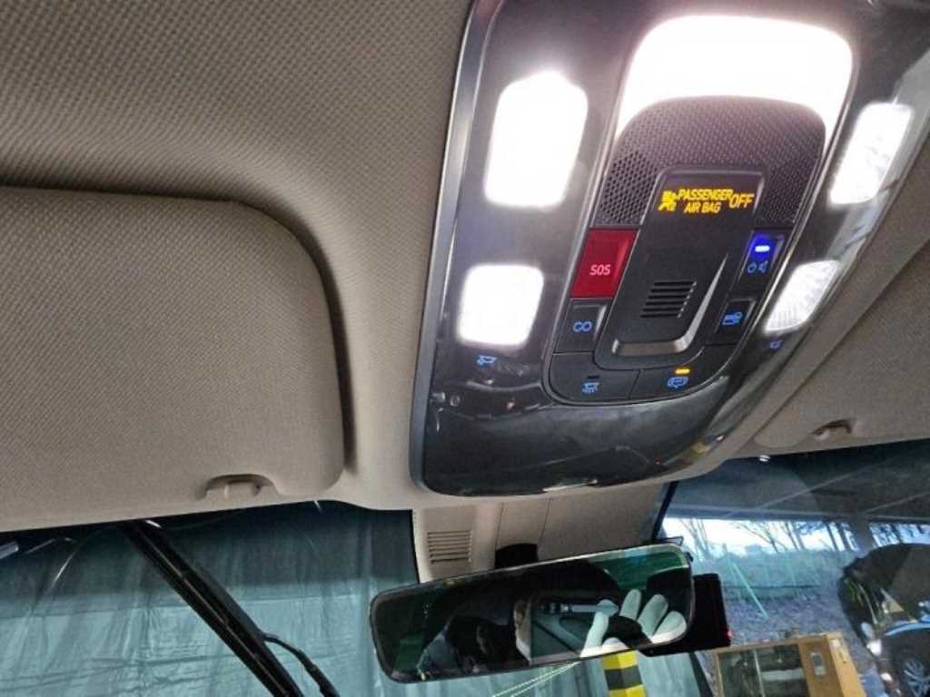 Genesis G80 2023 Negro - Importación desde Corea - HF Imports Iquique - Foto 13