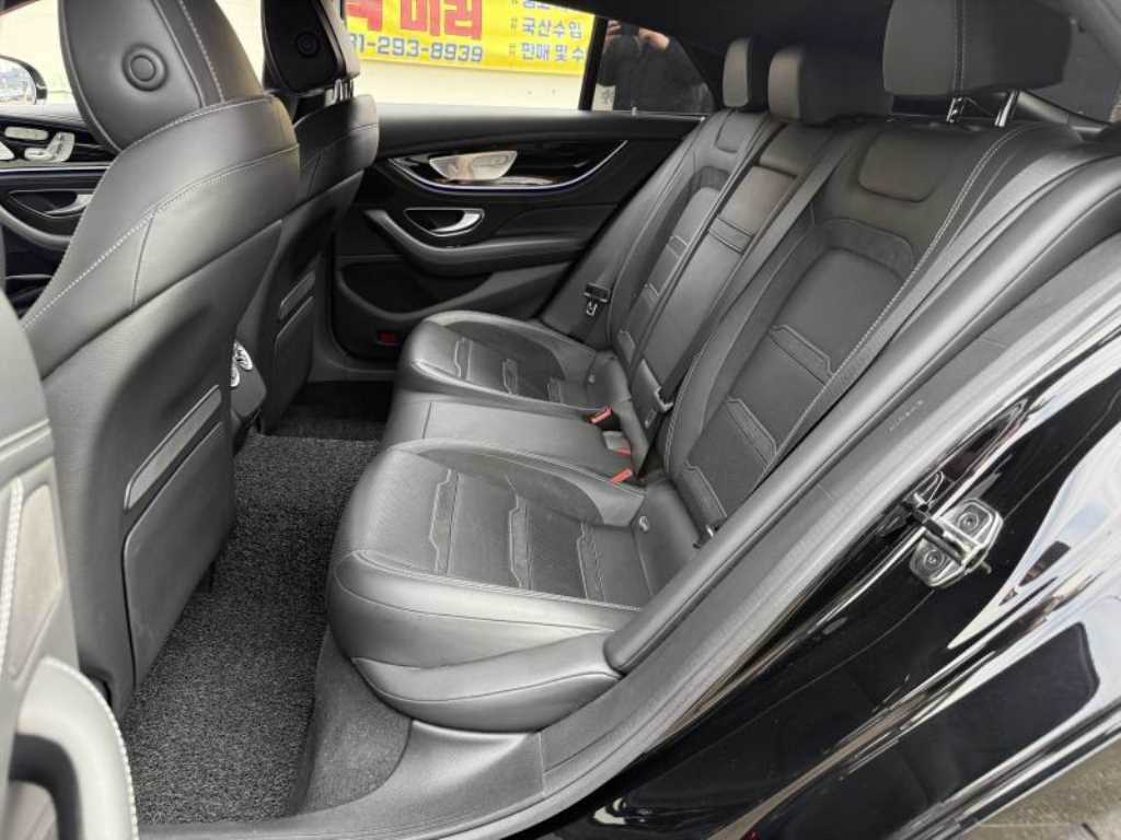 Mercedes Benz AMG GT - Vista 6